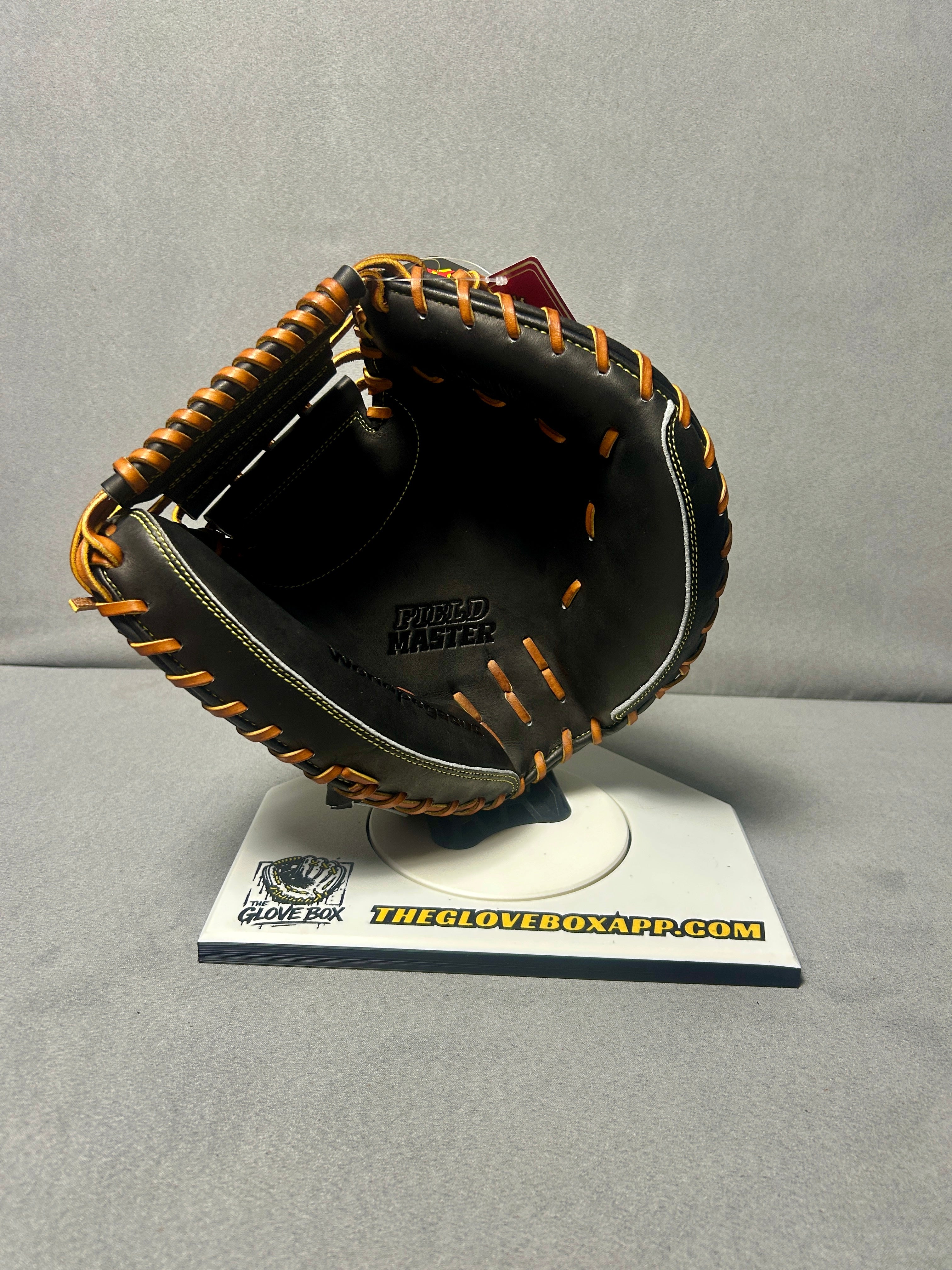 World Pegasus WGK4FM2 Catcher's Mitt