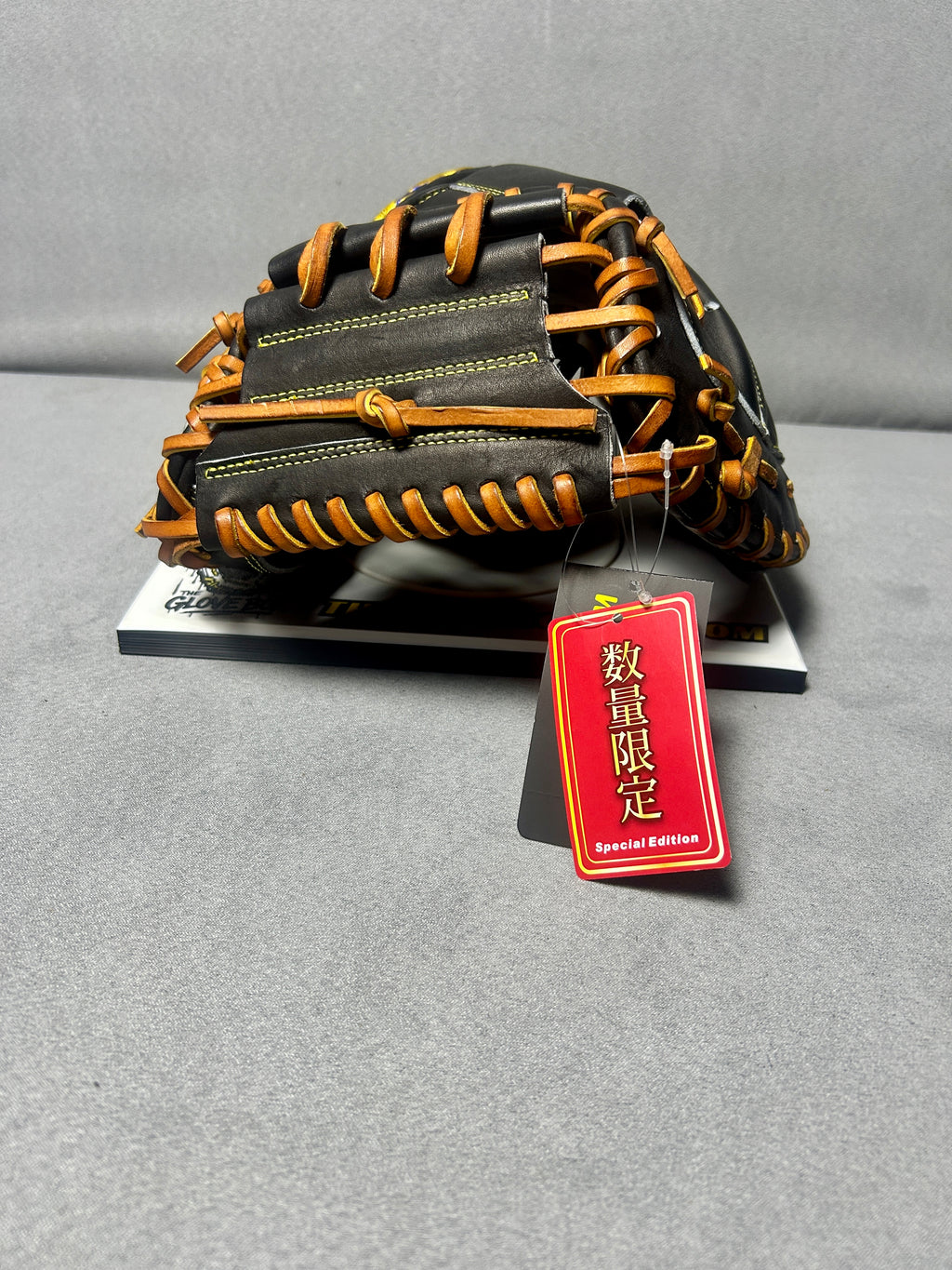 World Pegasus WGK4FM2 Catcher's Mitt