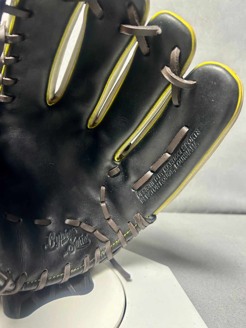 Marucci Cypress 54A6 11.75" Utility Baseball Glove