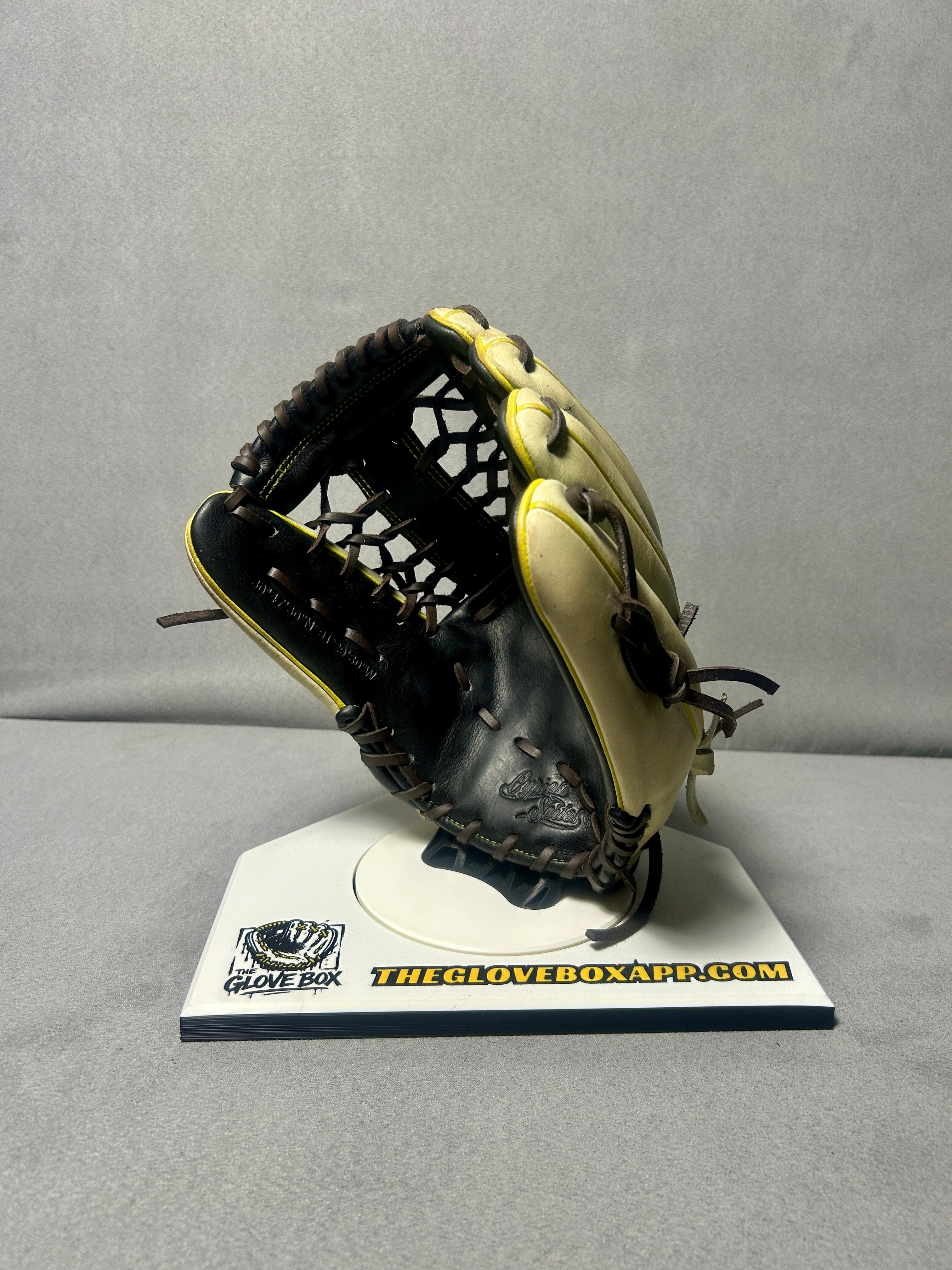 Marucci Cypress 54A6 11.75" Utility Baseball Glove