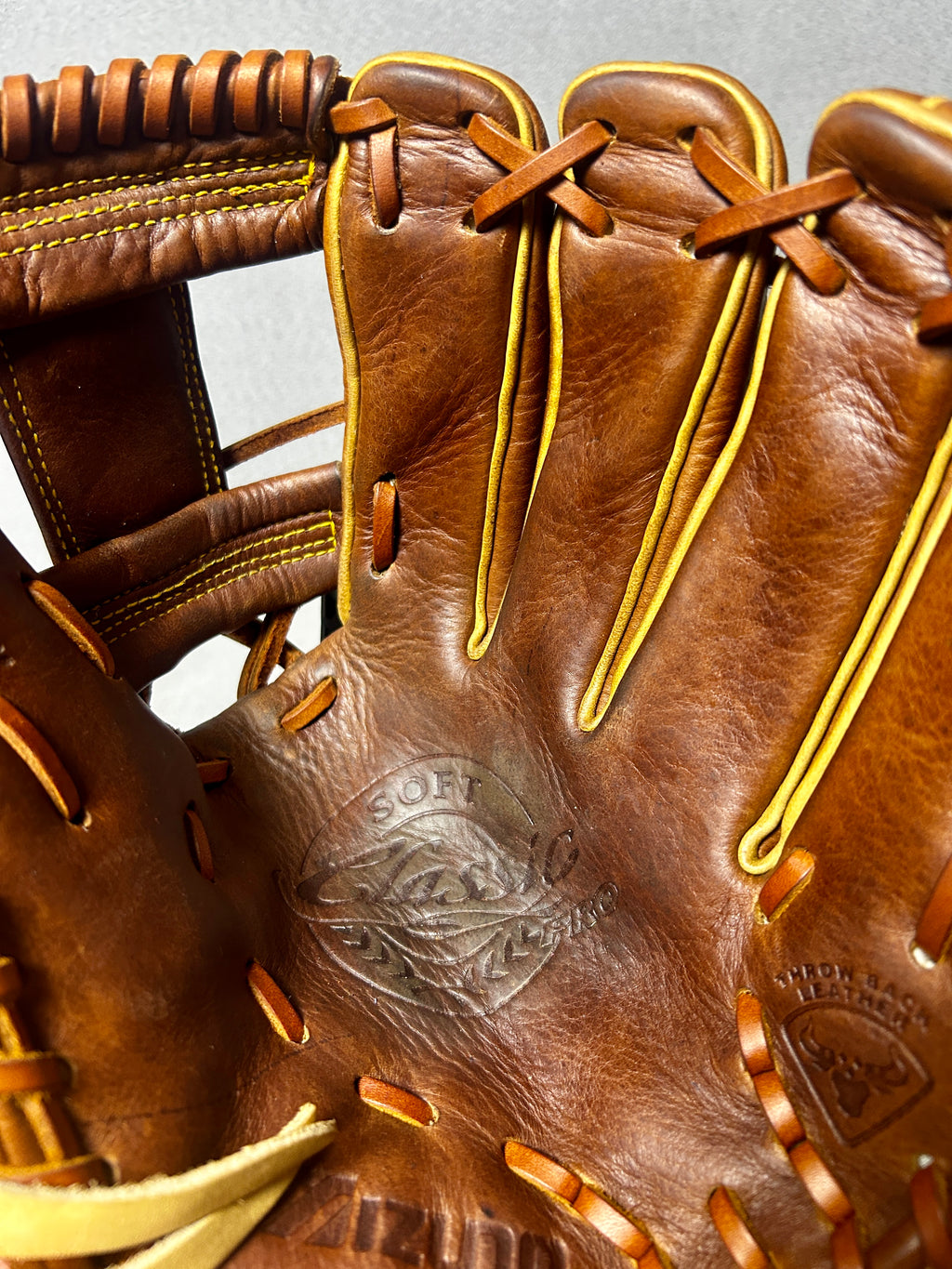 Mizuno Classic Soft Pro GCP53S — 11.75" Infield Glove | Restored