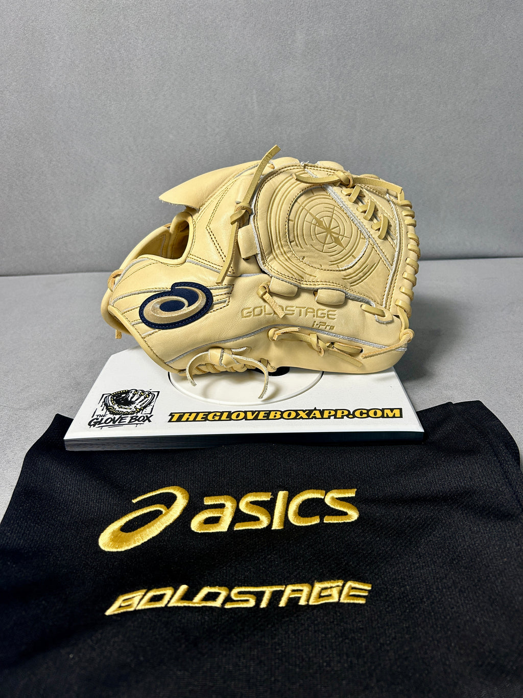 Asics Gold Stage i-Pro 3121B139 Pitcher's Baseball Glove