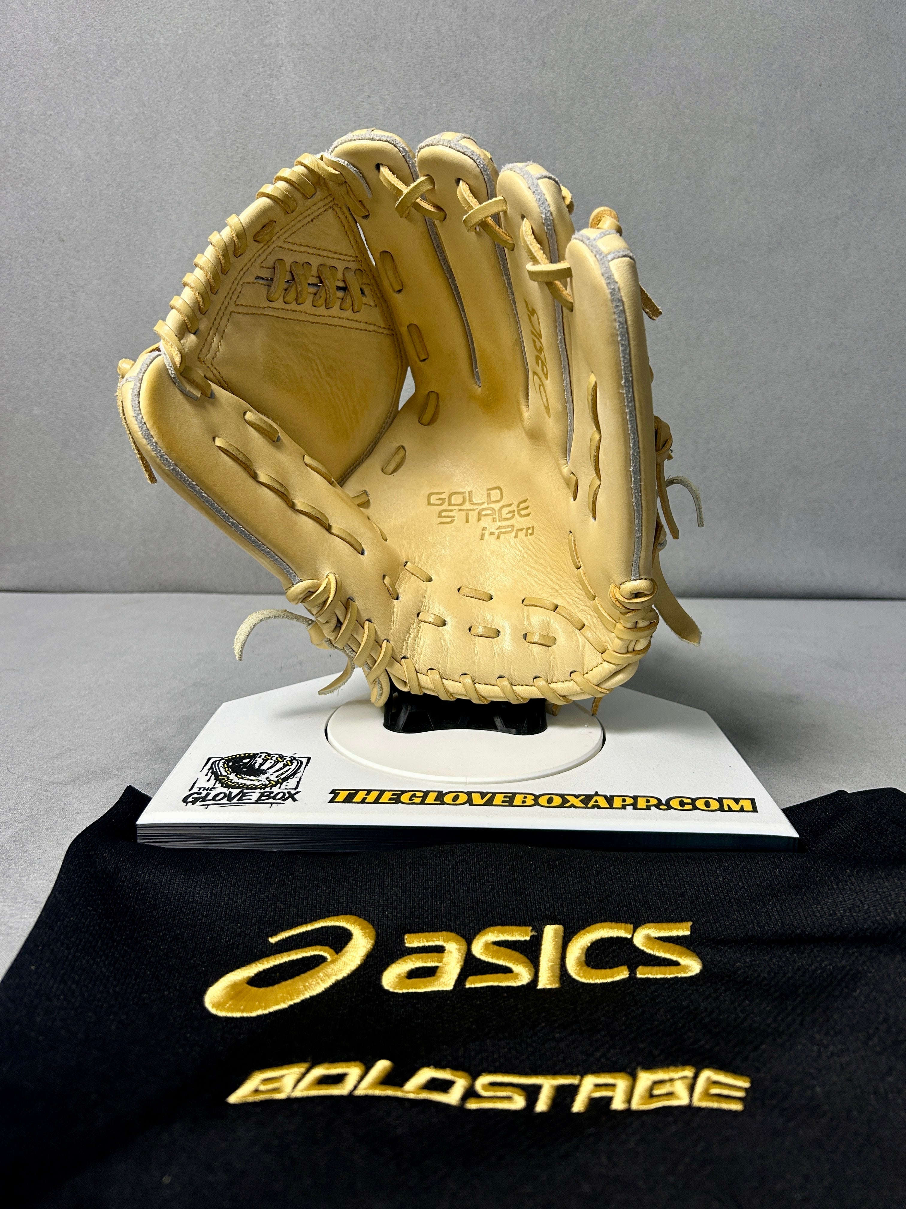 Asics Gold Stage i-Pro 3121B139 Pitcher's Baseball Glove