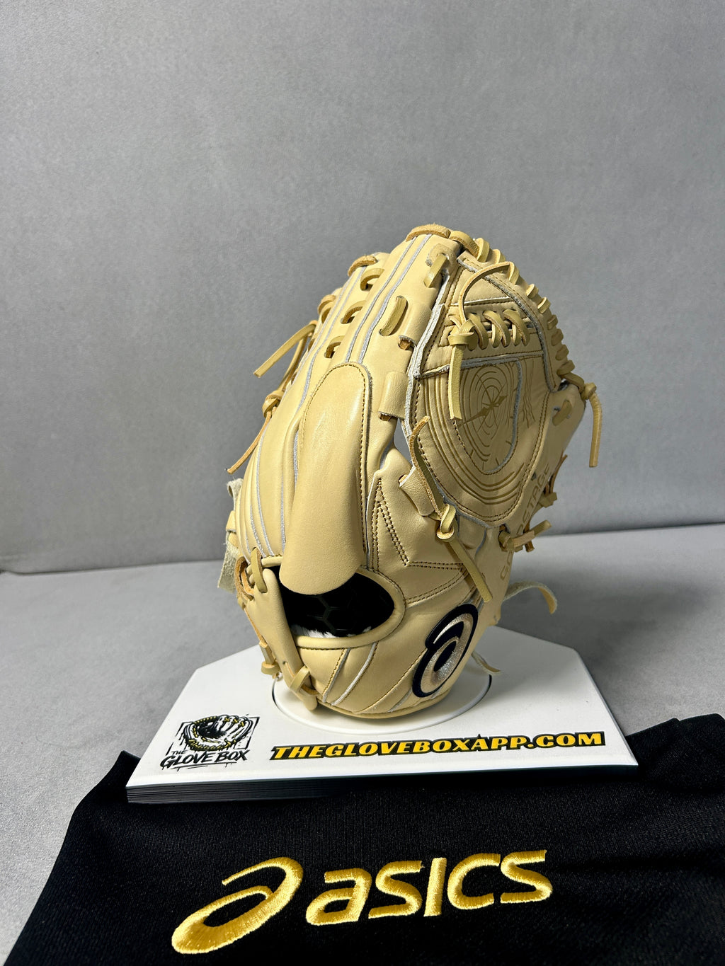 Asics Gold Stage i-Pro 3121B139 Pitcher's Baseball Glove