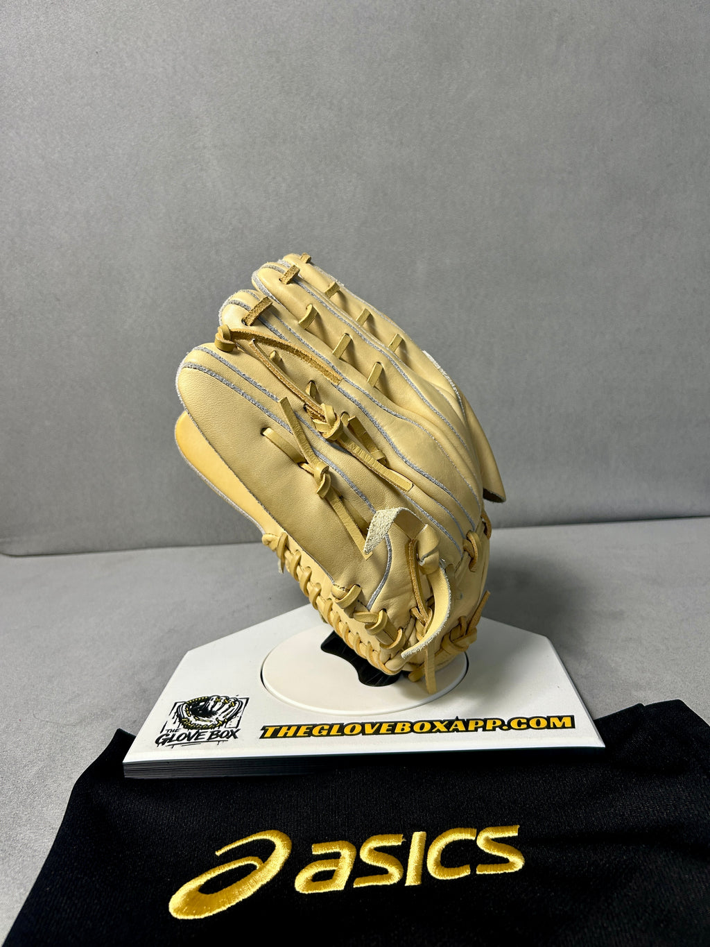 Asics Gold Stage i-Pro 3121B139 Pitcher's Baseball Glove