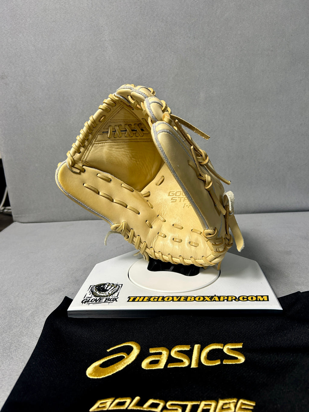 Asics Gold Stage i-Pro 3121B139 Pitcher's Baseball Glove