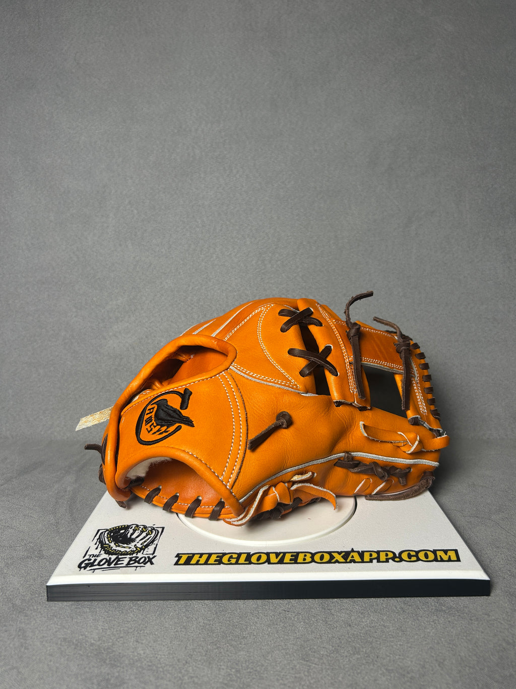 CAWS Infield Glove by Naoto Kamitake – Real Form Shaped, Made in Japan