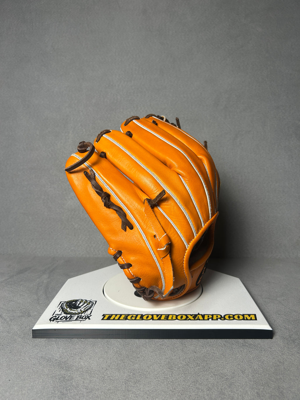 CAWS Infield Glove by Naoto Kamitake – Real Form Shaped, Made in Japan