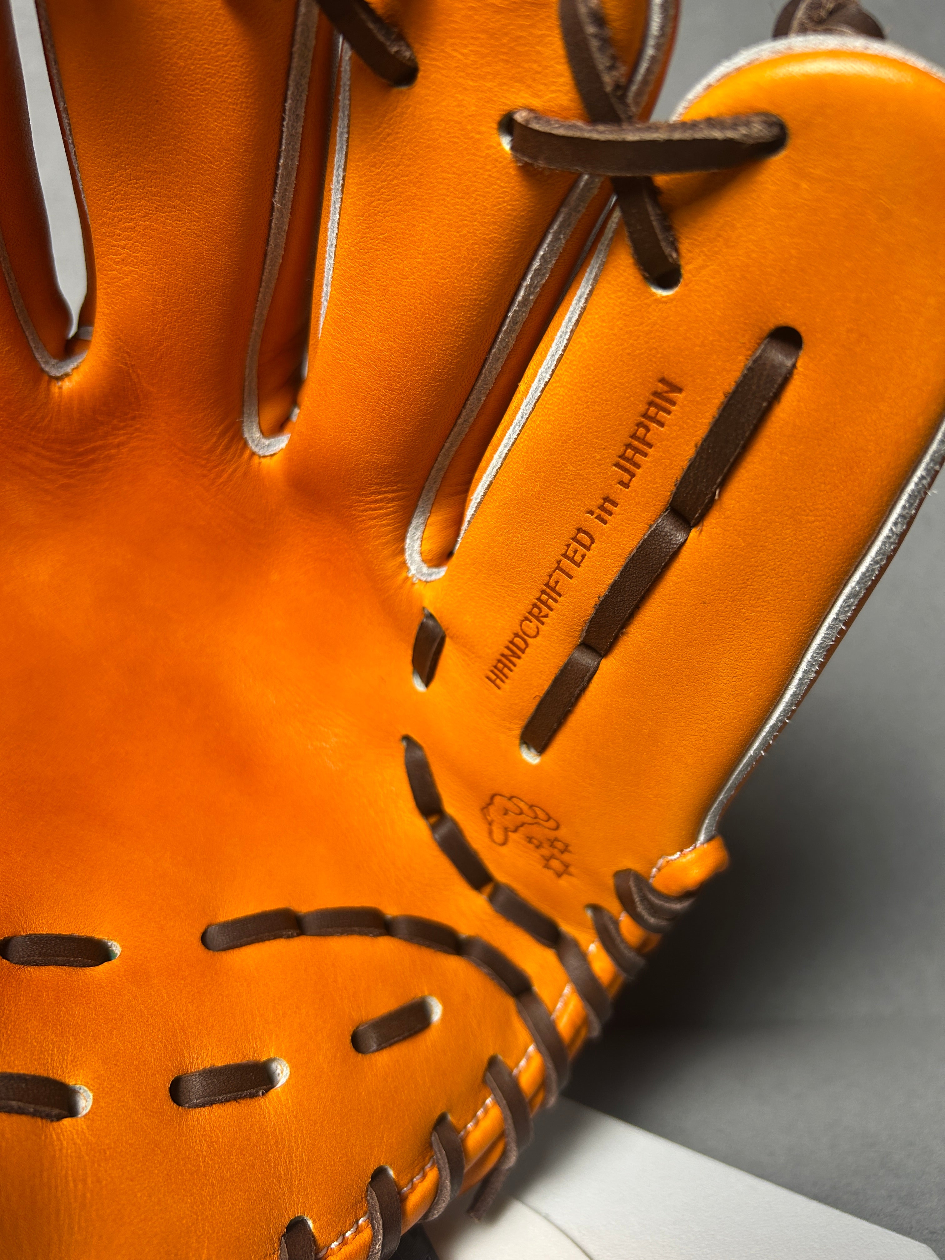 CAWS Infield Glove by Naoto Kamitake – Real Form Shaped, Made in Japan