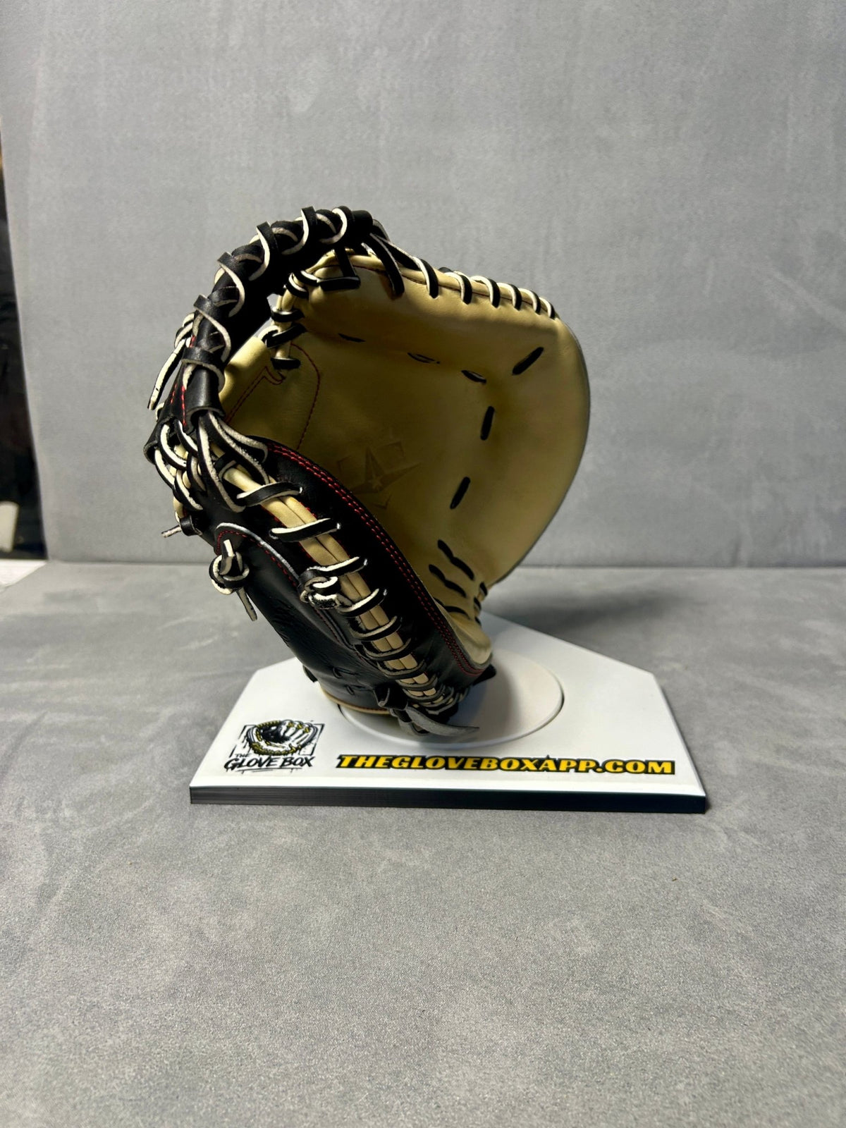 All-Star ASJ-R24 Japanese-Made Softball Catcher's Mitt, Right-Hand Throw - The Glove Box