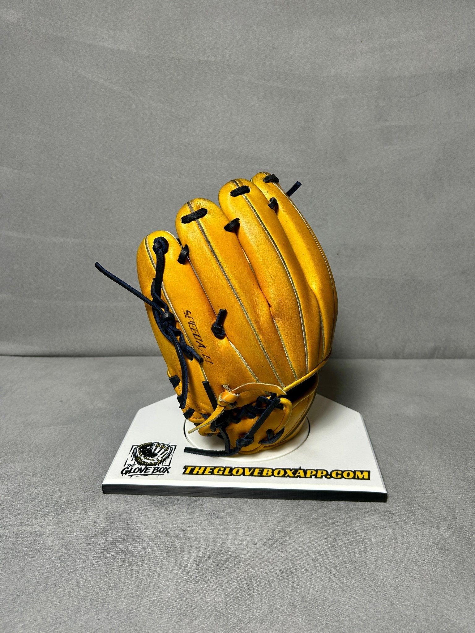 Asics BGH8US — Japan-Made Infielder's Glove with Unique Web (Pre-Owned, Reconditioned) - The Glove Box