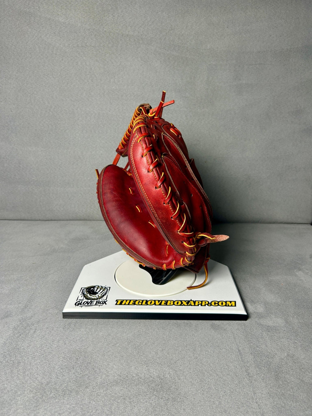 Asics Gold Stage Catcher's Mitt | 3121A673 | 33.5" | Pre-Owned | Made in Japan - The Glove Box