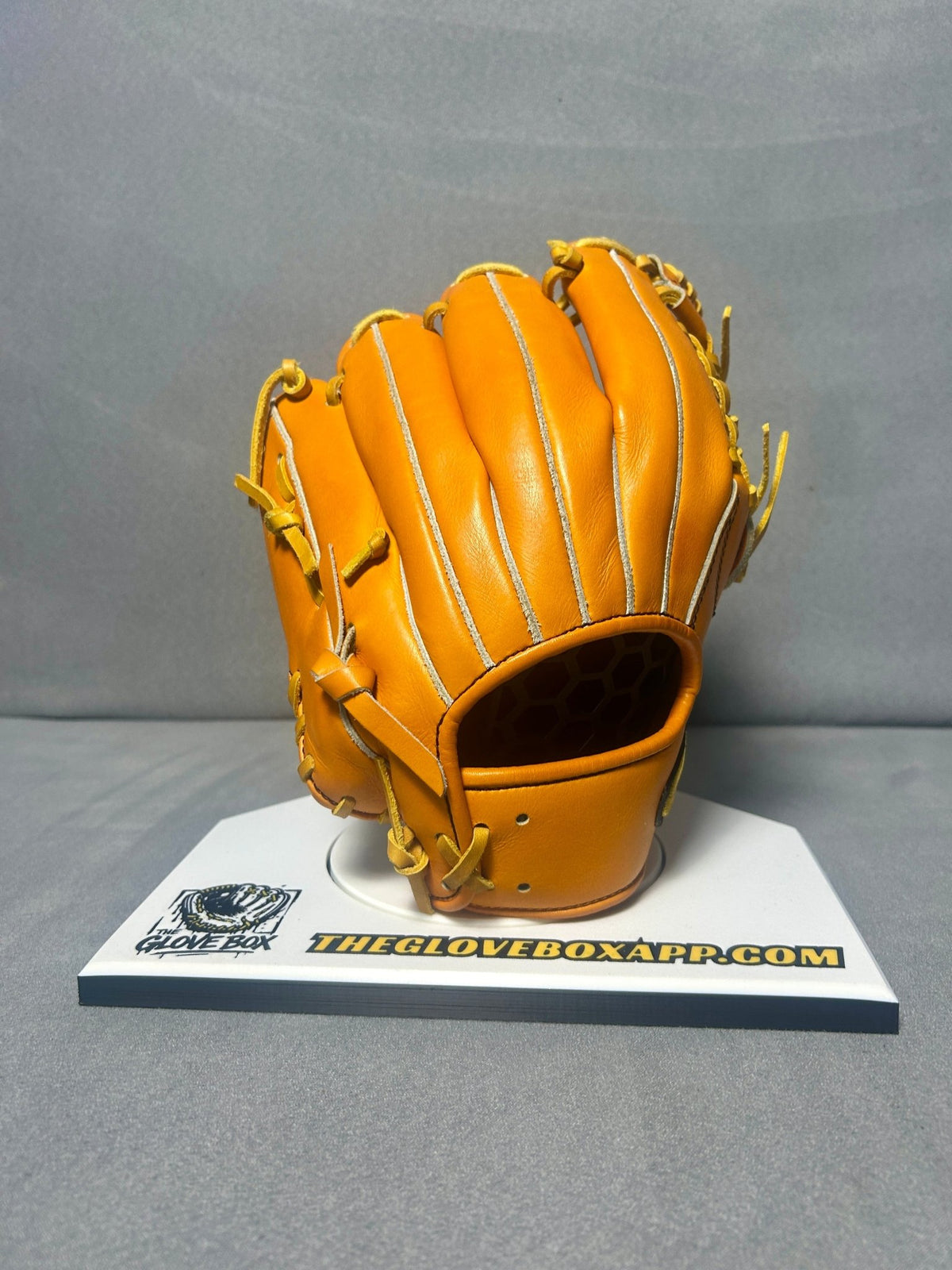 Grow GR-I-01 Infielder's Glove | 11.25" | RHT | Pre-Owned | Made in Japan - The Glove Box