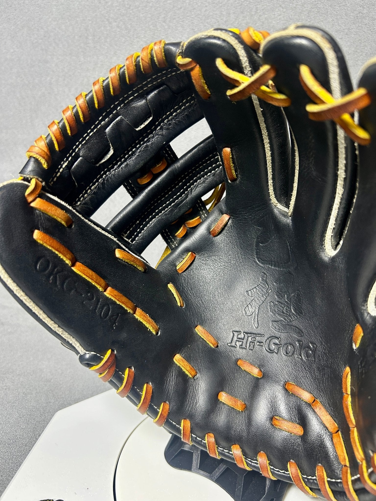 Hi-Gold OKG-2104 Infield Glove — Black | Pre-Owned, Never Used - The Glove Box