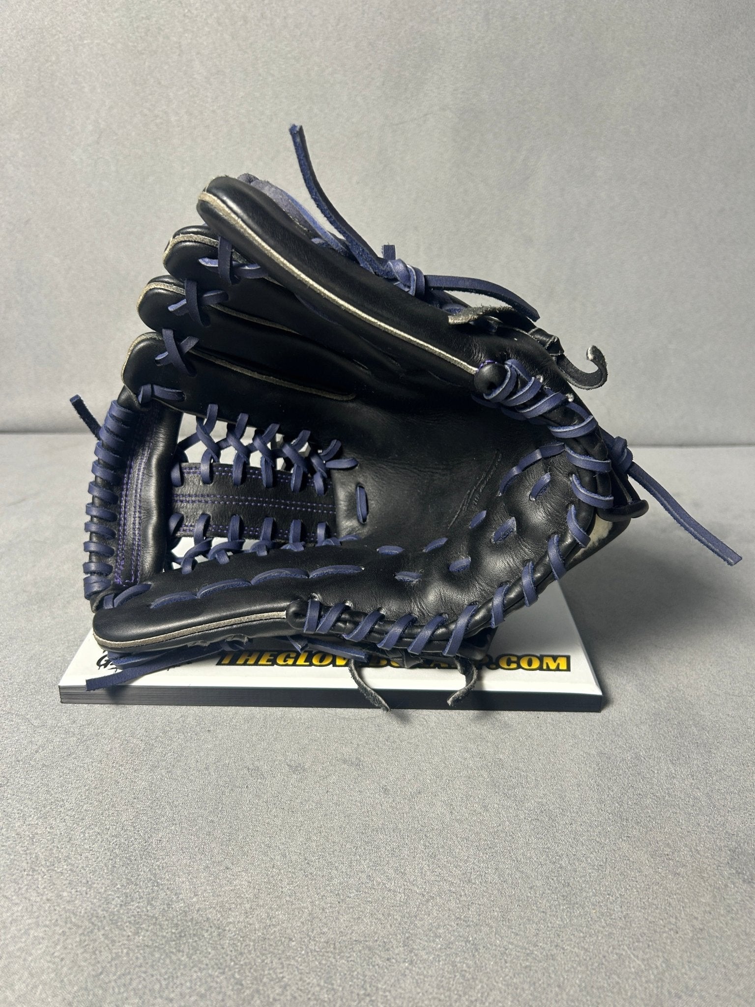 IP Select IP042 Infield Glove - The Glove Box