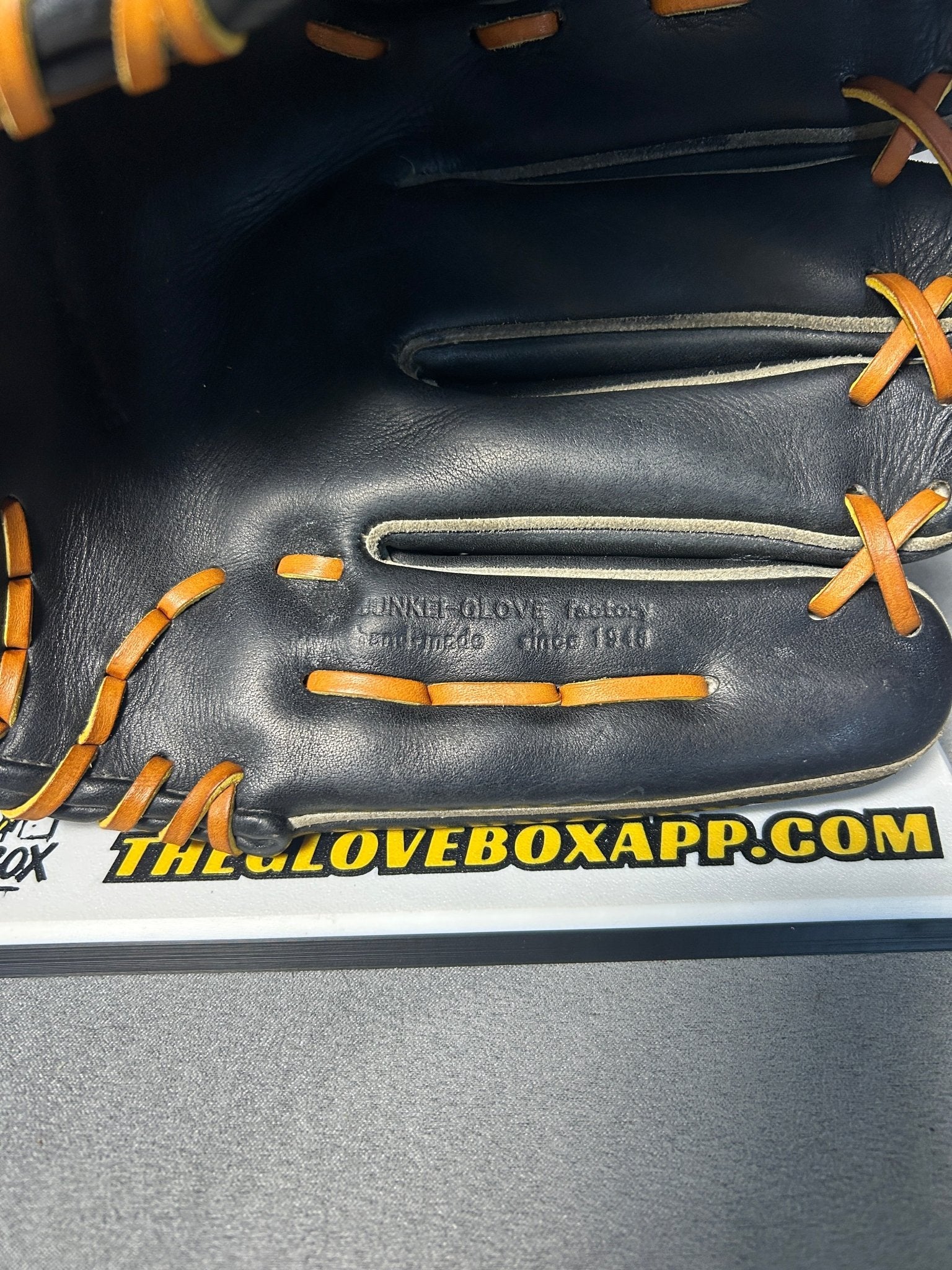 Junkie Gloves JG-1113A Aramid Series — Japan-Made Pitcher's Glove (Pre-Owned, Reconditioned) - The Glove Box