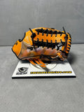 Juteru Wagyu Leather Outfield Glove | Made in Japan | RHT - The Glove Box