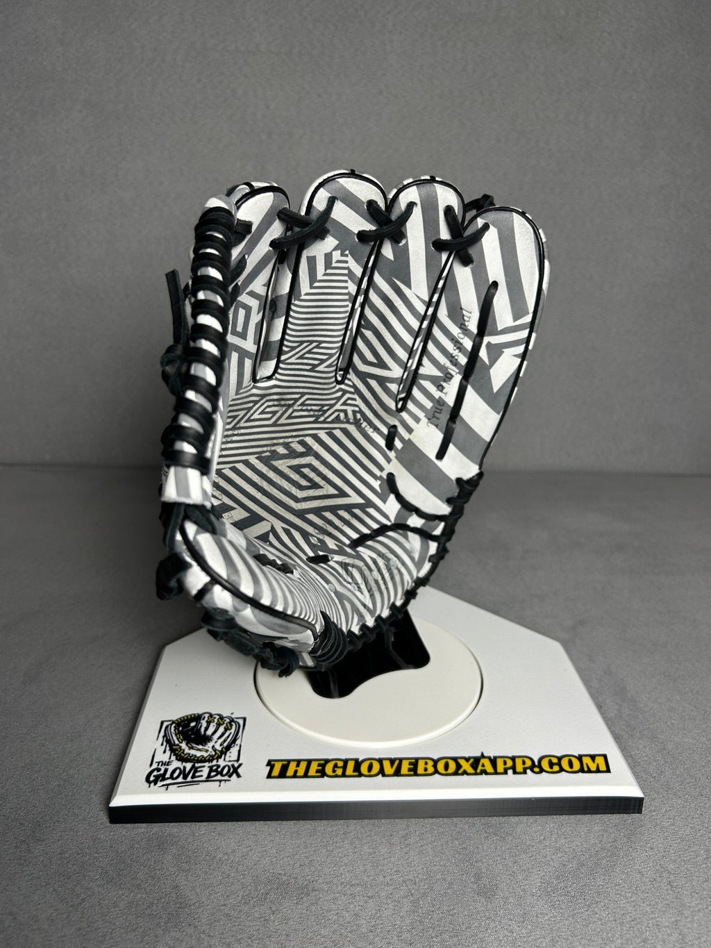 Kubota Slugger Allstars limited edition. Kubota Slugger As2023 - The Glove Box