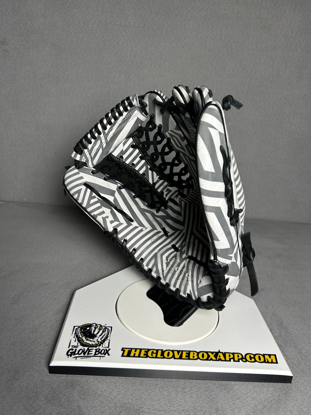 Kubota Slugger Allstars limited edition. Kubota Slugger As2023 - The Glove Box