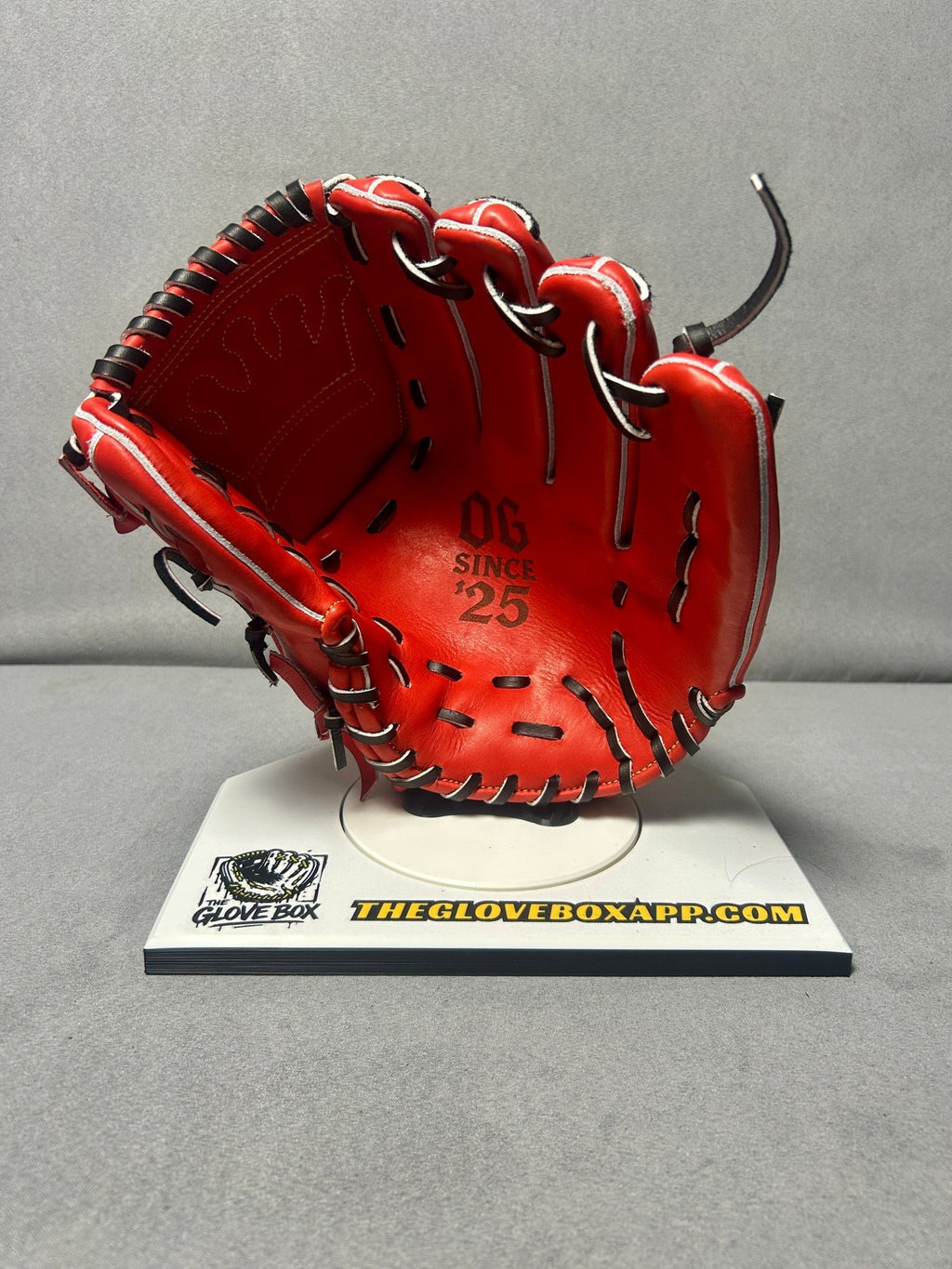 Original Gangsta Japanese Beef Leather Pitcher's Glove – Horizontal Model - The Glove Box