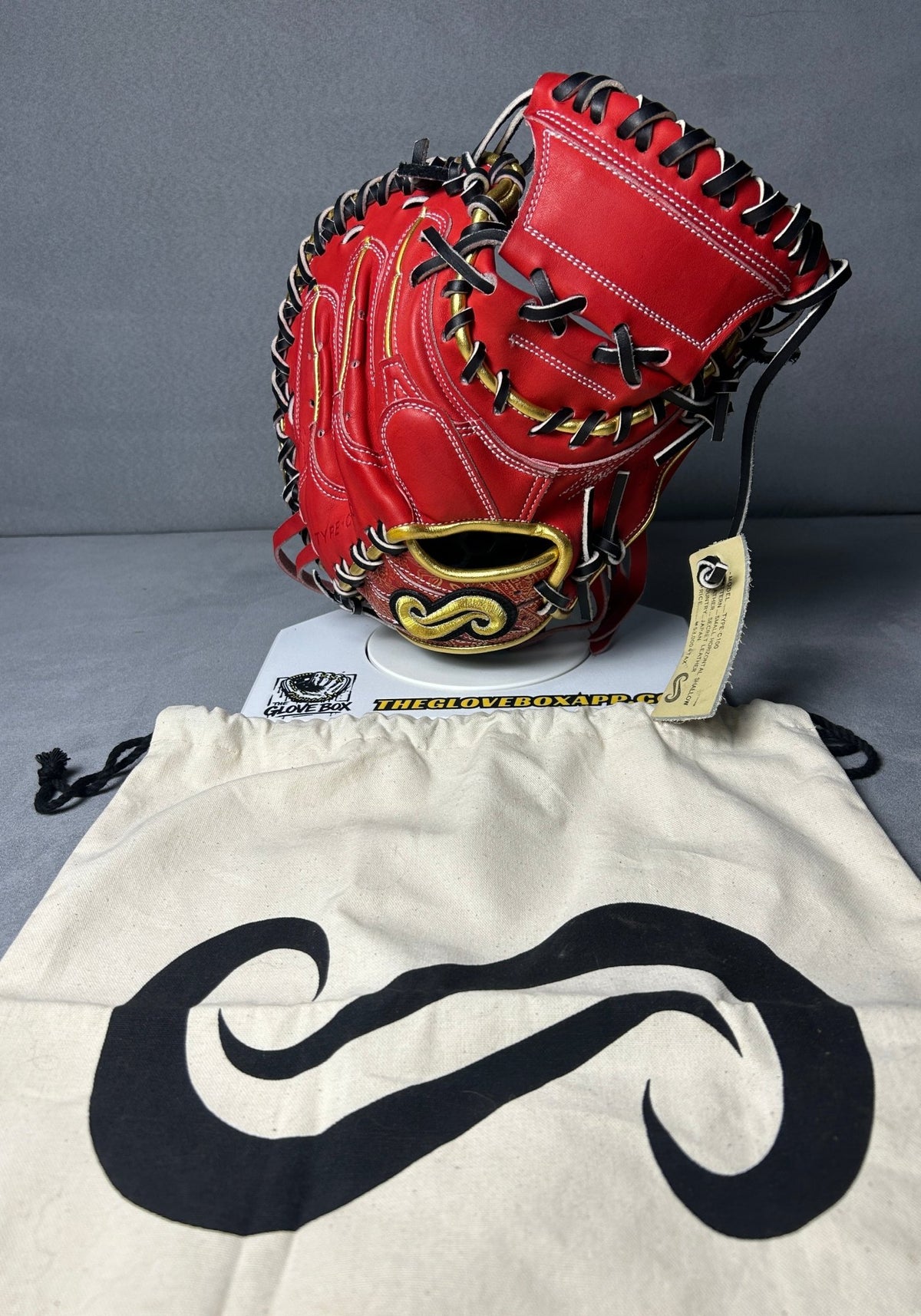 Produced by Sho "No Name" Catcher's Mitt | Model C-100 | 33" | Handmade in Japan - The Glove Box