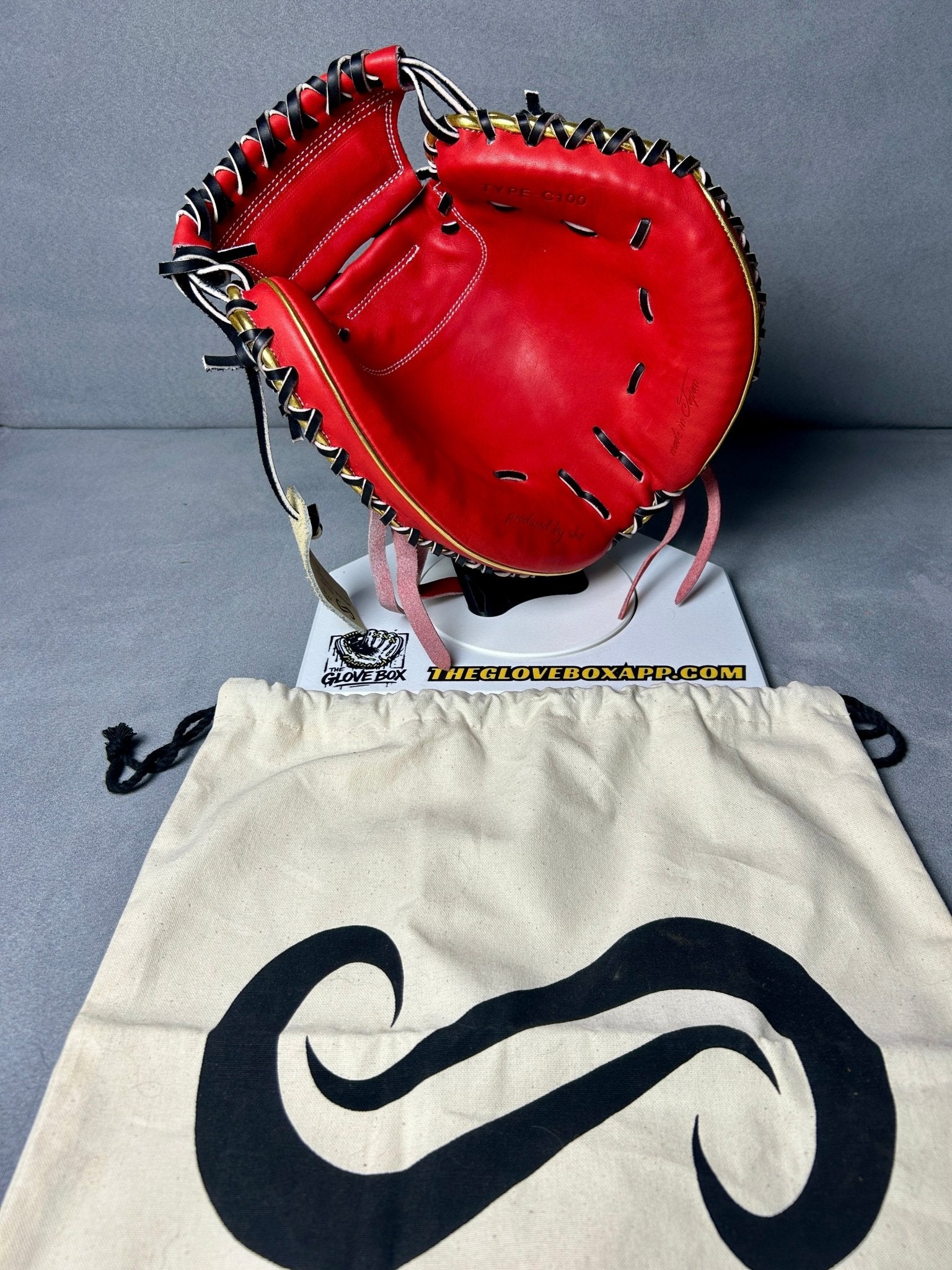 Produced by Sho "No Name" Catcher's Mitt | Model C-100 | 33" | Handmade in Japan - The Glove Box