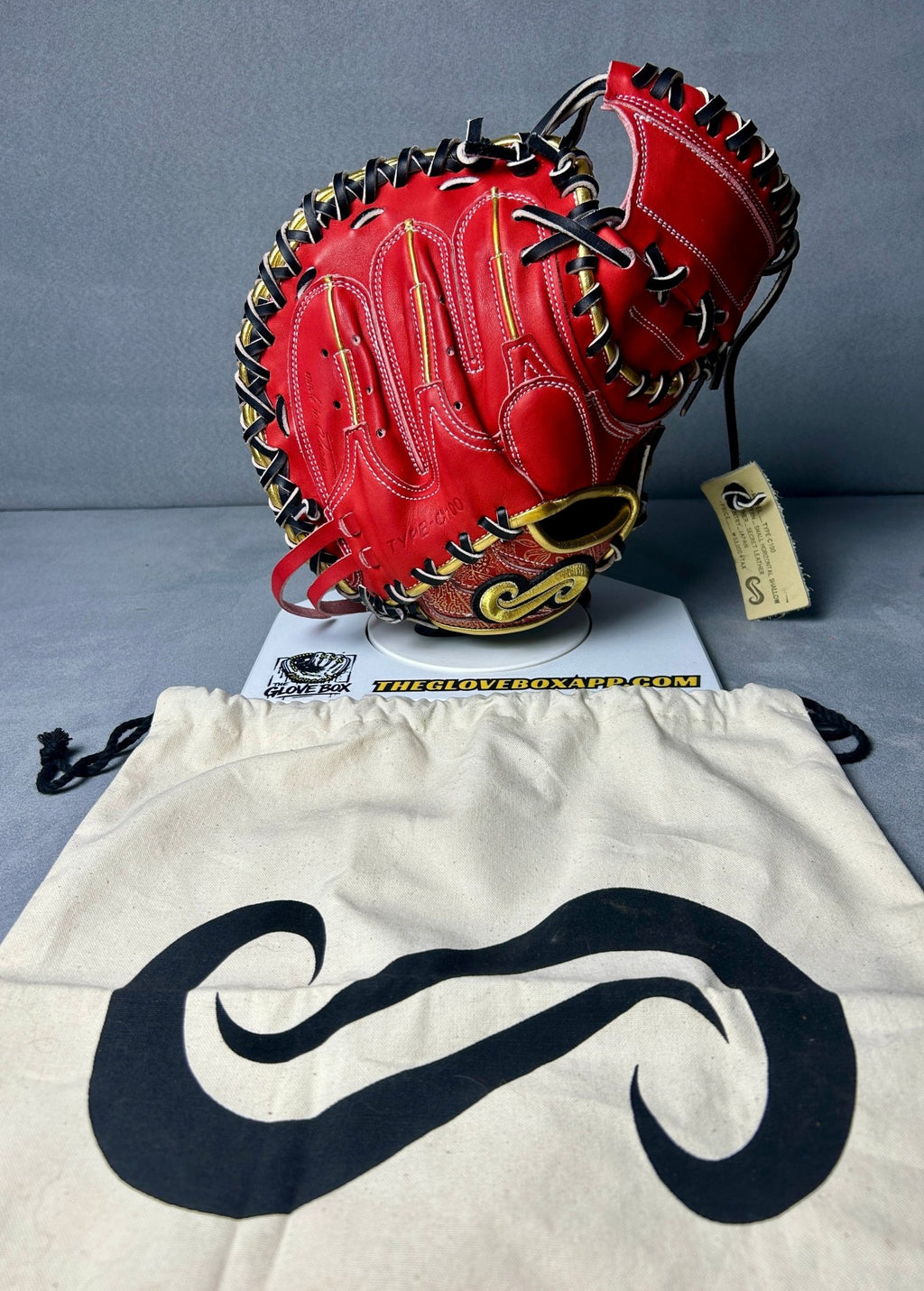 Produced by Sho "No Name" Catcher's Mitt | Model C-100 | 33" | Handmade in Japan - The Glove Box