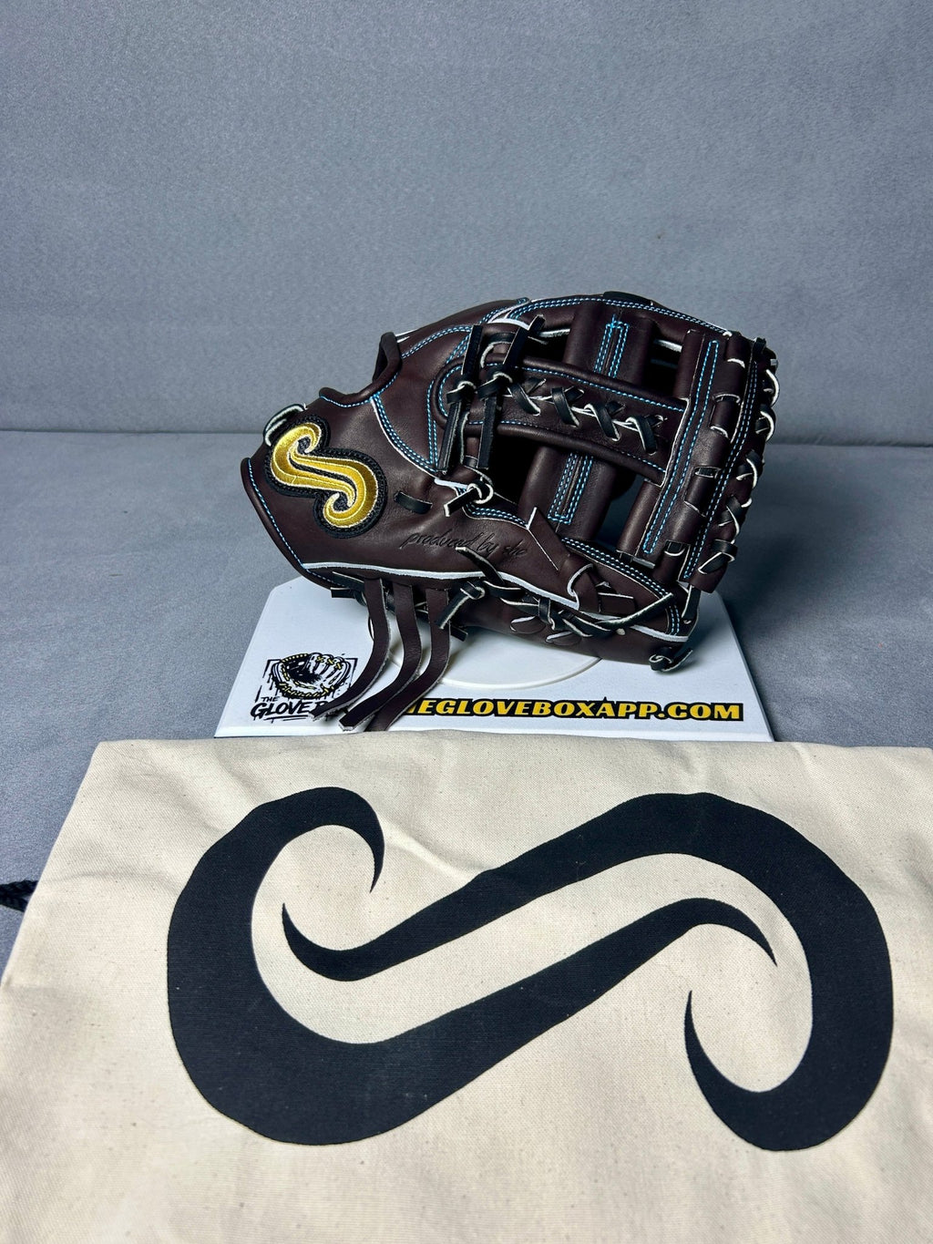 Produced Sho "No Name" Infielder's Glove | I-100 | 11.25"-11.5" | RHT | Limited | Handmade in Japan - The Glove Box