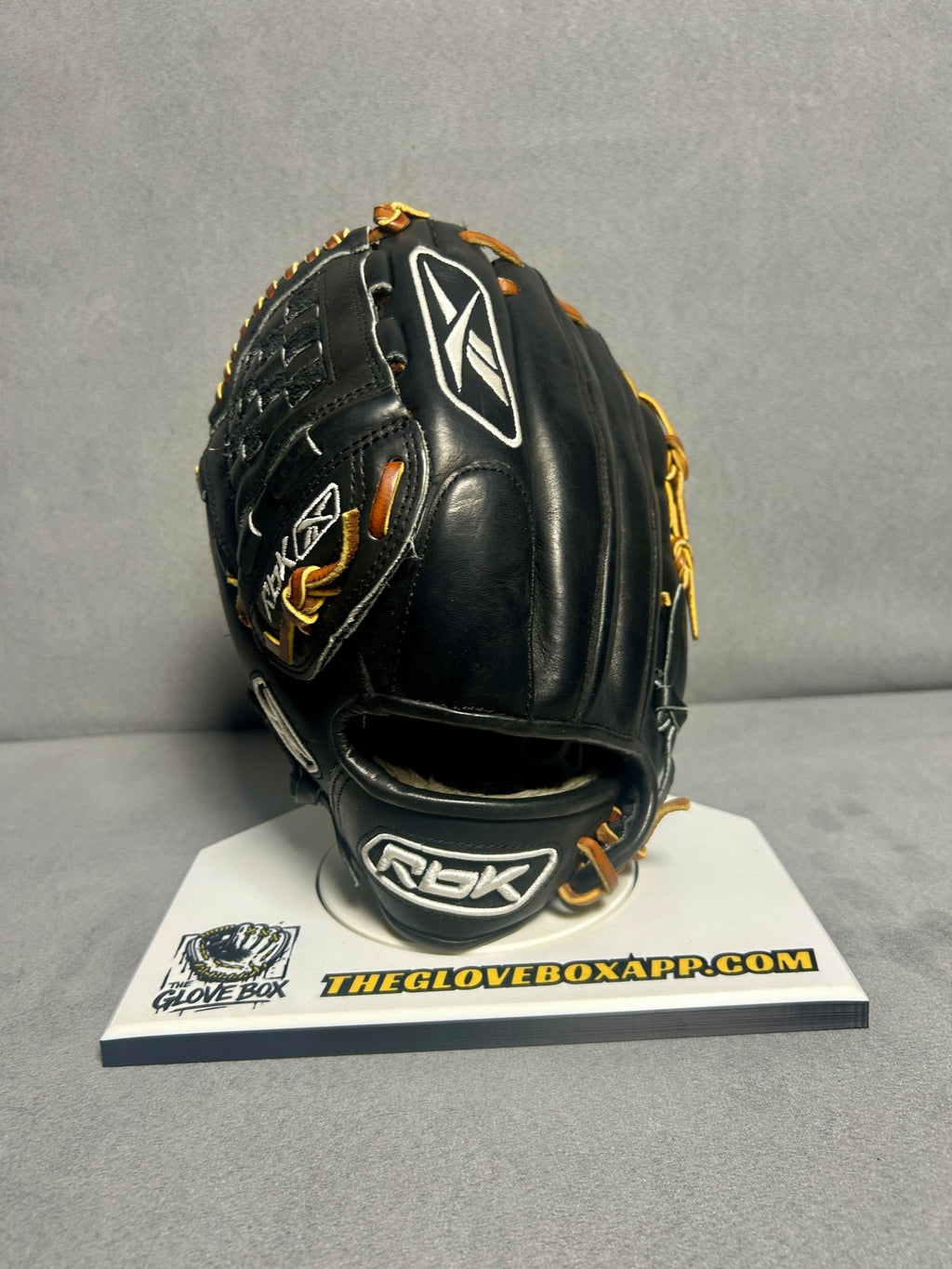 Reebok VR6000 OTR Series Baseball Glove 12" LHT - The Glove Box
