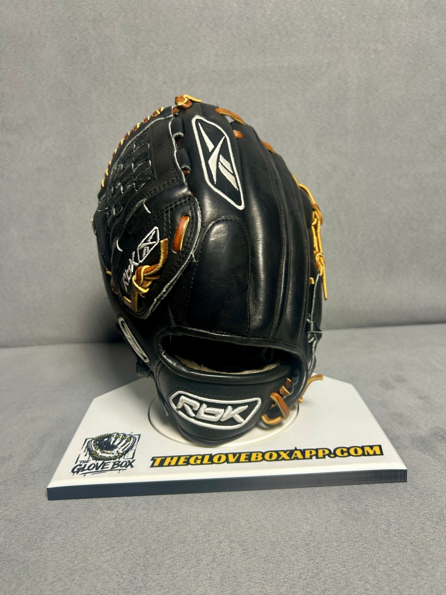 Reebok VR6000 OTR Series Baseball Glove 12" LHT - The Glove Box