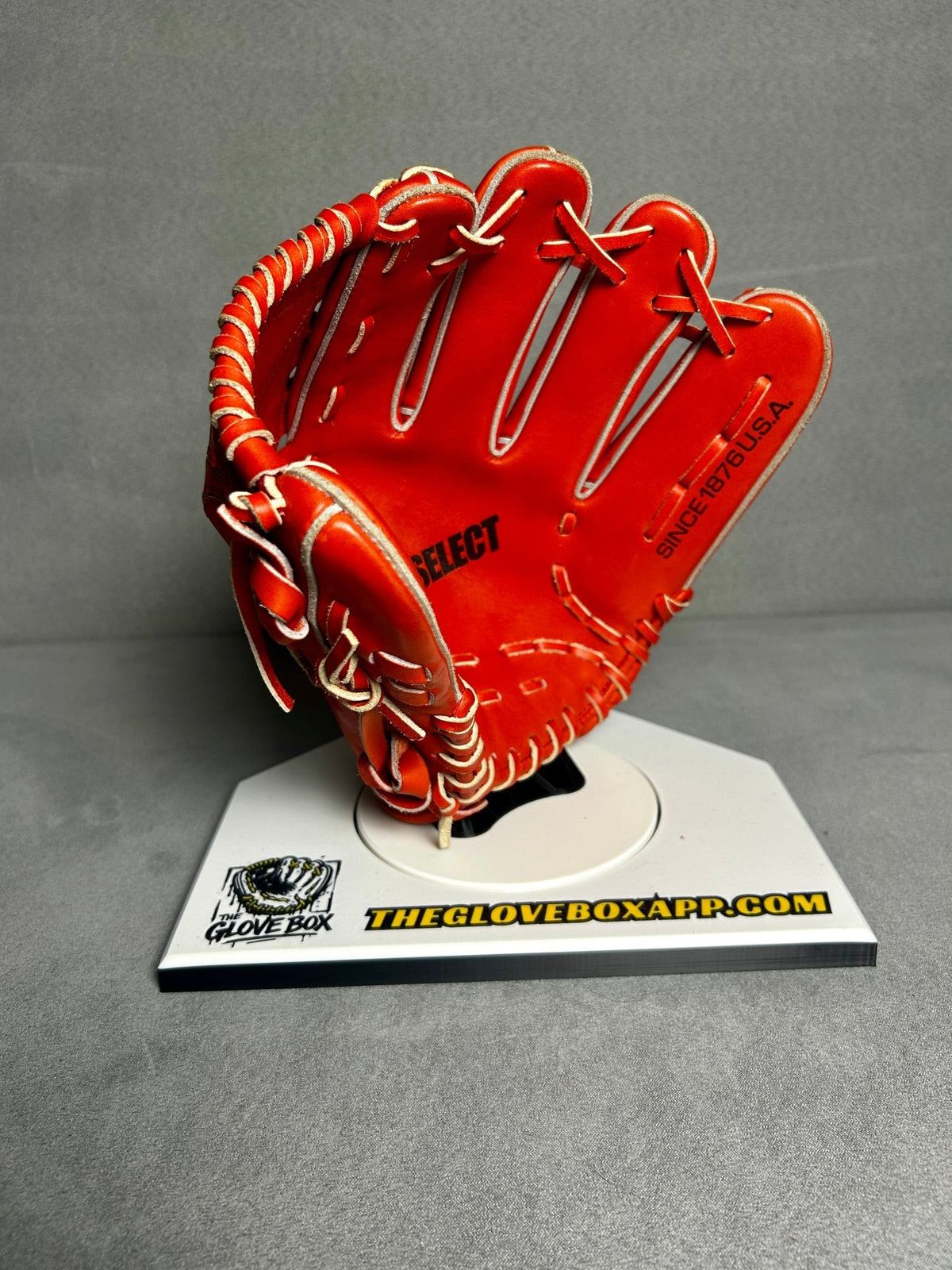 Spalding Pro Select SPGK-31 Pitcher / Infield Glove | Red | RHT - The Glove Box