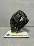 SSK Z7 Specialist Infielder's Glove | 11.5" | RHT | Black & Gold | Brand New - The Glove Box