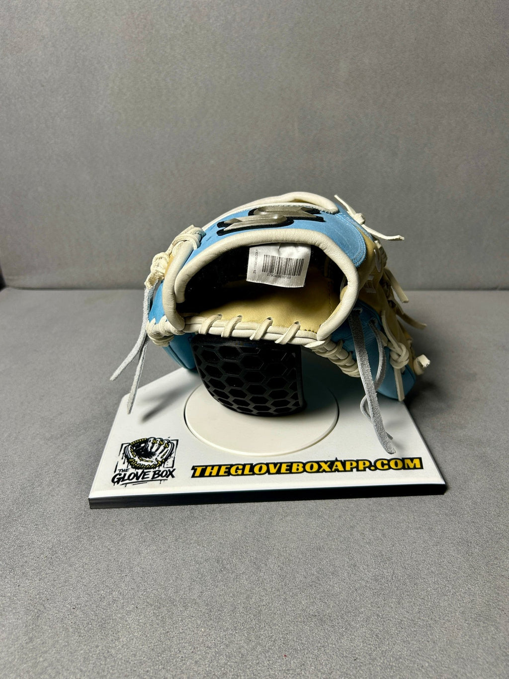 SSK Z9 Maestro 11.5" Infield Baseball Glove – Camel/Teal/White - The Glove Box