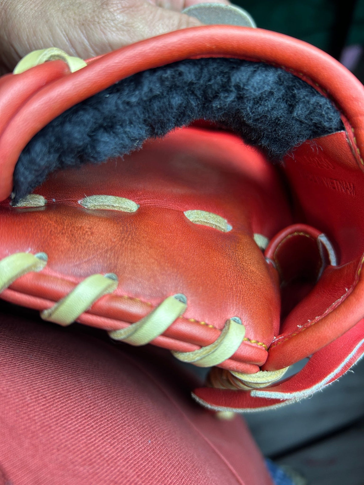 Zett Pro Status BRGB30021 Approx. 12” Pitcher’s Glove | RHT - The Glove Box