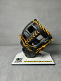 Zett Pro Status Infielder's Glove | BPG136 | 11.5" | RHT | Pre-Owned | Made in Japan - The Glove Box